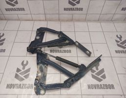 Петля капота для Opel Vectra B 1999-2002  запчасти бу