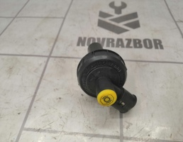 Крышка бачка тормозной жидкости для Renault Logan 2005-2014  запчасти бу