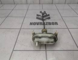 Активатор замка багажника для VW Golf 3 Vento 91-97  запчасти бу