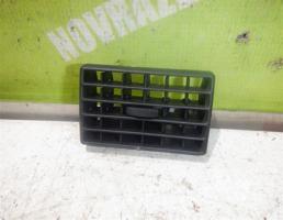 Дефлектор воздушный для Audi 80  90  B3  86-91  запчасти бу