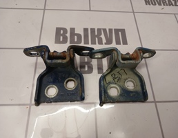 Петля двери передней для Renault Logan 2005-2014  запчасти бу