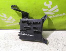 Блок предохранителей для Ford Mondeo 3 00-07  запчасти бу