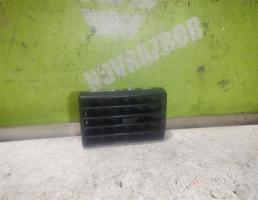 Дефлектор воздушный для Audi 80 90 B4 91-94  запчасти бу