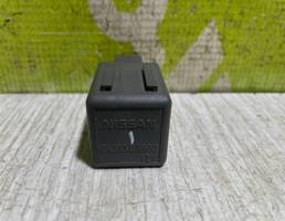 Реле для Nissan Primera P11 96-02  запчасти бу