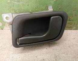 Ручка двери задней внутренняя левая для Mitsubishi Space Wagon (N3,N4) 1991-2000  запчасти бу