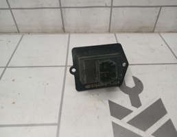 Резистор отопителя для Mazda 626 (GE) 1992-1997  запчасти бу