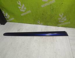 Молдинг задней правой двери для Peugeot 206 98-12  запчасти бу