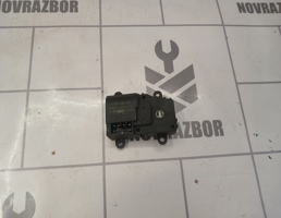 Моторчик заслонки отопителя для Kia Spectra 2001-2011  запчасти бу