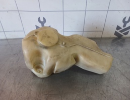 Бачок омывателя лобового стекла для Daewoo Espero 91-99  запчасти бу