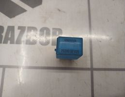 Реле для Nissan Almera N16 2000-2006  запчасти бу
