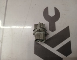 Патрон указателя поворота для Mitsubishi Lancer 10 CX  CY 07-17  запчасти бу