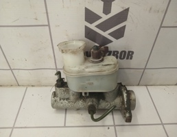 Цилиндр тормозной главный для Nissan Almera N16 2000-2006  запчасти бу