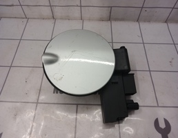 Лючок бензобака для Ford Focus 2 05-08  запчасти бу