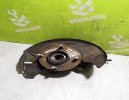 Кулак поворотный передний правый для Nissan Primera P11 96-02  запчасти бу