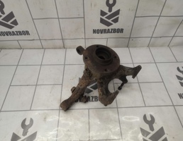 Кулак поворотный передний левый для VW Golf 3 Vento 91-97  запчасти бу