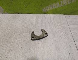 Кронштейн (сопут. товар) для Skoda Felicia 1995-1998  запчасти бу