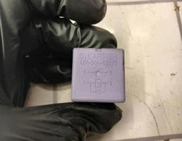 Реле для Renault Clio 3  2005-2012  запчасти бу