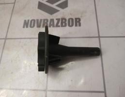 Болт крепления запасного колеса для Renault Logan 2 14-18  запчасти бу