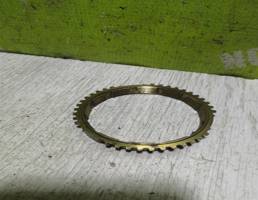 Шестерня МКПП для Hyundai i30 12-17  запчасти бу