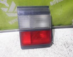 Фонарь задний внутренний левый для VW Passat  B3  1988-1993  запчасти бу