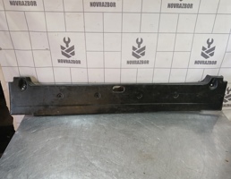 Накладка декоративная для Audi A6 (C4) 1994-1997  запчасти бу