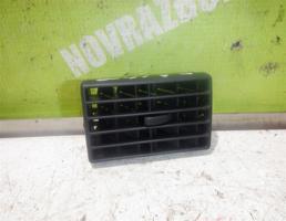 Дефлектор воздушный для Audi 80  90  B3  86-91  запчасти бу