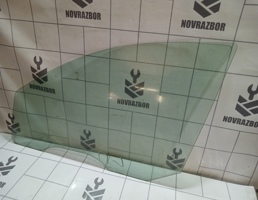 Стекло двери передней левой для Ford Focus 1 1998-2004  запчасти бу