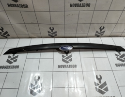 Накладка двери багажника для Ford Focus 1 1998-2004  запчасти бу