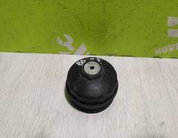 Крышка масляного фильтра для VW Passat B5 96-00  запчасти бу