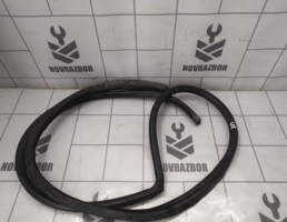 Уплотнитель двери для Kia Spectra 2001-2011  запчасти бу