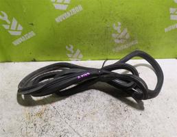 Уплотнитель для Mercedes Benz W210 E-class 1995-2000  запчасти бу