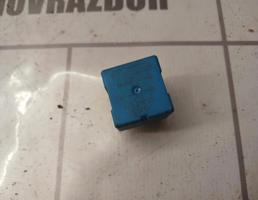 Реле для Renault Logan 2 14-18  запчасти бу