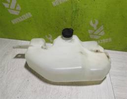 Бачок омывателя лобового стекла для LADA VESTA 15-19  запчасти бу