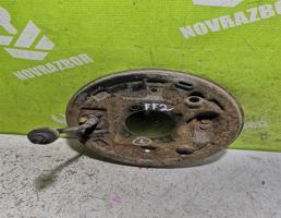 Щит опорный задний левый для Ford Focus 2 05-08  запчасти бу