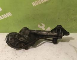 Кронштейн масляного фильтра для Toyota Carina E 1992-1997  запчасти бу
