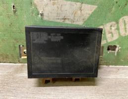 Блок электронный для VW Golf 3 Vento 91-97  запчасти бу