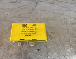 Реле поворотов для Opel Astra G 1998-2005  запчасти бу