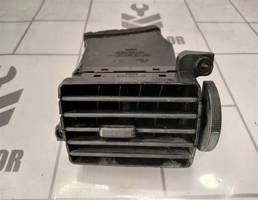 Дефлектор воздушный для Kia RIO 1 2000-2004  запчасти бу