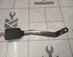 Ответная часть ремня безопасности для VW Passat  B3  1988-1993  запчасти бу