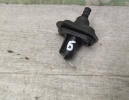 Выключатель концевой для Fiat Punto 1(176) 93-99  запчасти бу