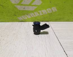 Форсунка инжекторная для LADA VESTA 15-19  запчасти бу