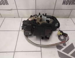 Замок двери передней правой для Kia Spectra 2001-2011  запчасти бу