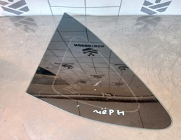 Стекло кузовное глухое левое для Ford Focus 2 08-11  запчасти бу