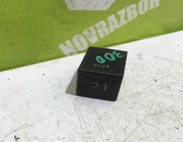 Реле для VW Transporter T2 T3 79-92  запчасти бу