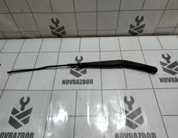 Поводок стеклоочистителя передний левый для Renault Clio 3  2005-2012  запчасти бу