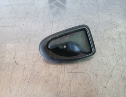 Ручка двери передней внутренняя левая для Renault Logan 2005-2014  запчасти бу