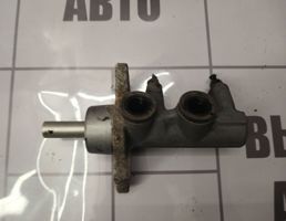 Цилиндр тормозной главный для Renault Logan 2005-2014  запчасти бу