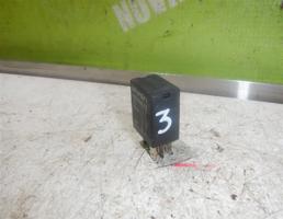Реле для Renault Kangoo 97-03  запчасти бу