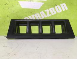 Накладка торпедо для Kia Sportage 1994-2004  запчасти бу