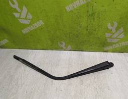 Поводок стеклоочистителя заднего для Renault Laguna 94-99  запчасти бу